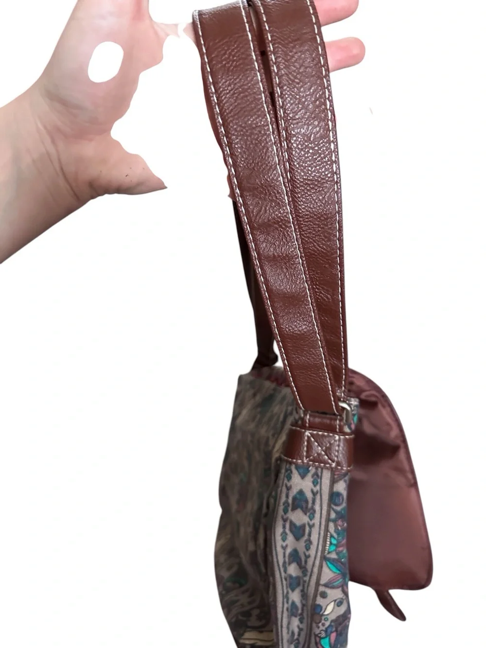 Stylish Multicolor Chevron Men’s Messenger Bag with Brown Leather Trim